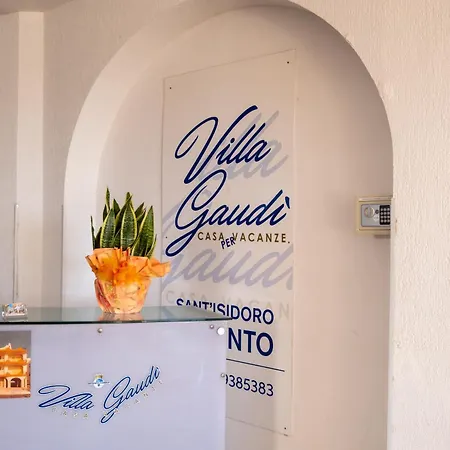 Gaudi - Vicens בית נופש סנט'איזידורו