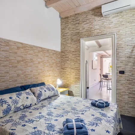 Gaudi - Vicens * 圣伊西多罗